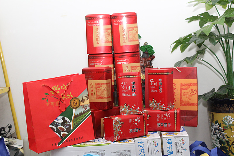 喜迎中秋國慶！擎川公司為員工送上中秋節(jié)福利啦